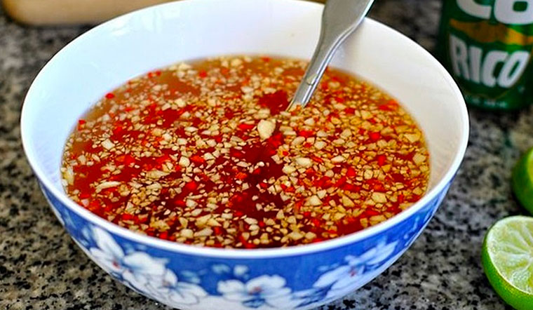 Nước Mắm Đặc Biệt