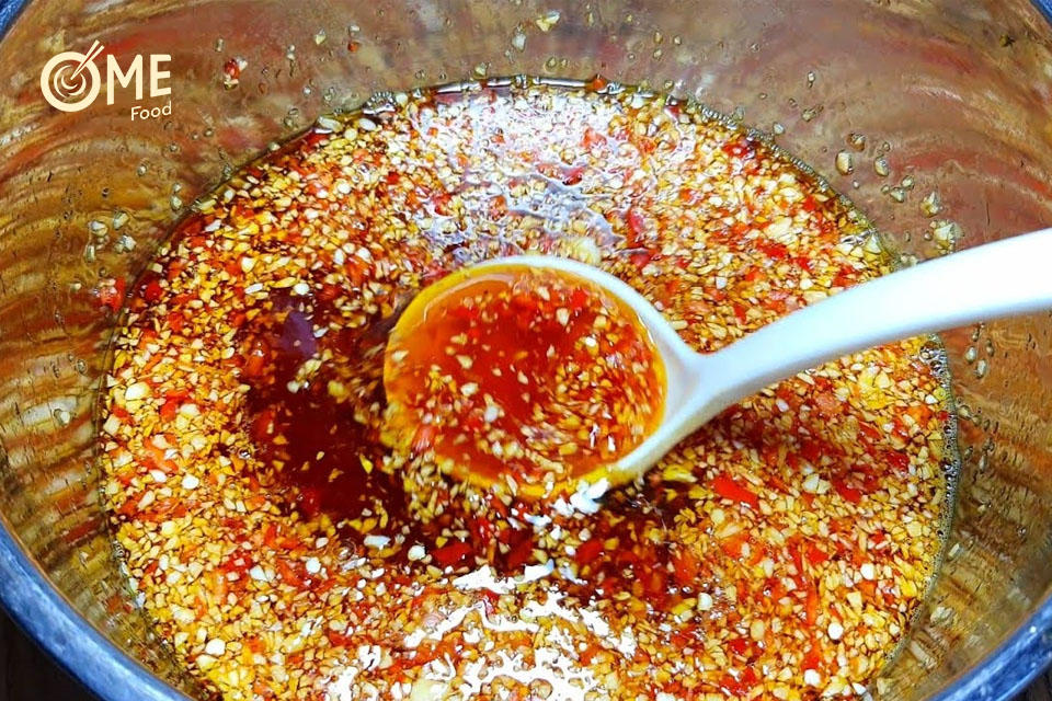 Nước mắm chua ngọt chấm hủ tiếu