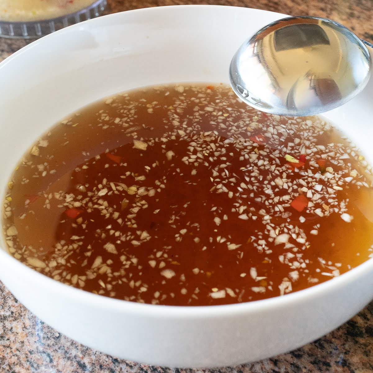 Nước mắm chua ngọt hoàn hảo để chấm thịt nướng