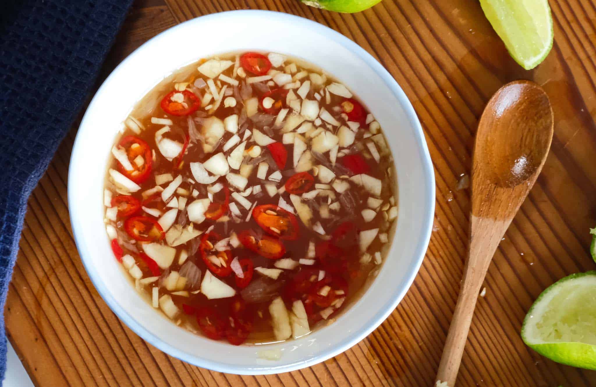 Bún riêu và nước mắm