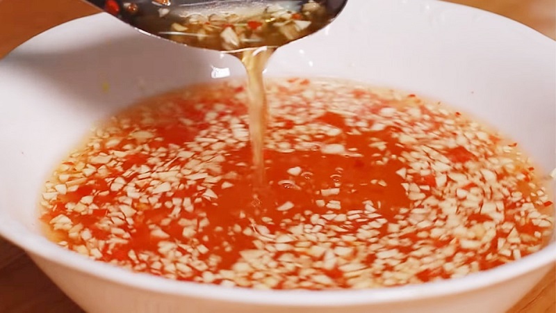 Bún bò Nam Bộ