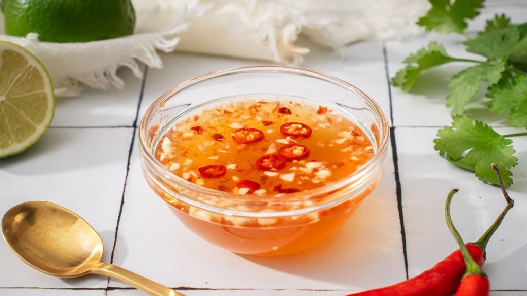 Nước mắm từ cá biển tươi sống – lựa chọn an toàn cho sức khỏe