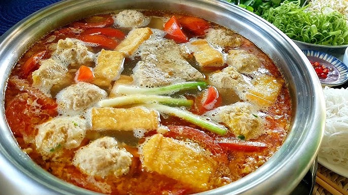 Riêu cua nước mắm: Cách nấu chuẩn vị quán ăn tại nhà 10 Video hướng dẫn nấu bún riêu cua nước mắm chuẩn quán ăn Việt Nam