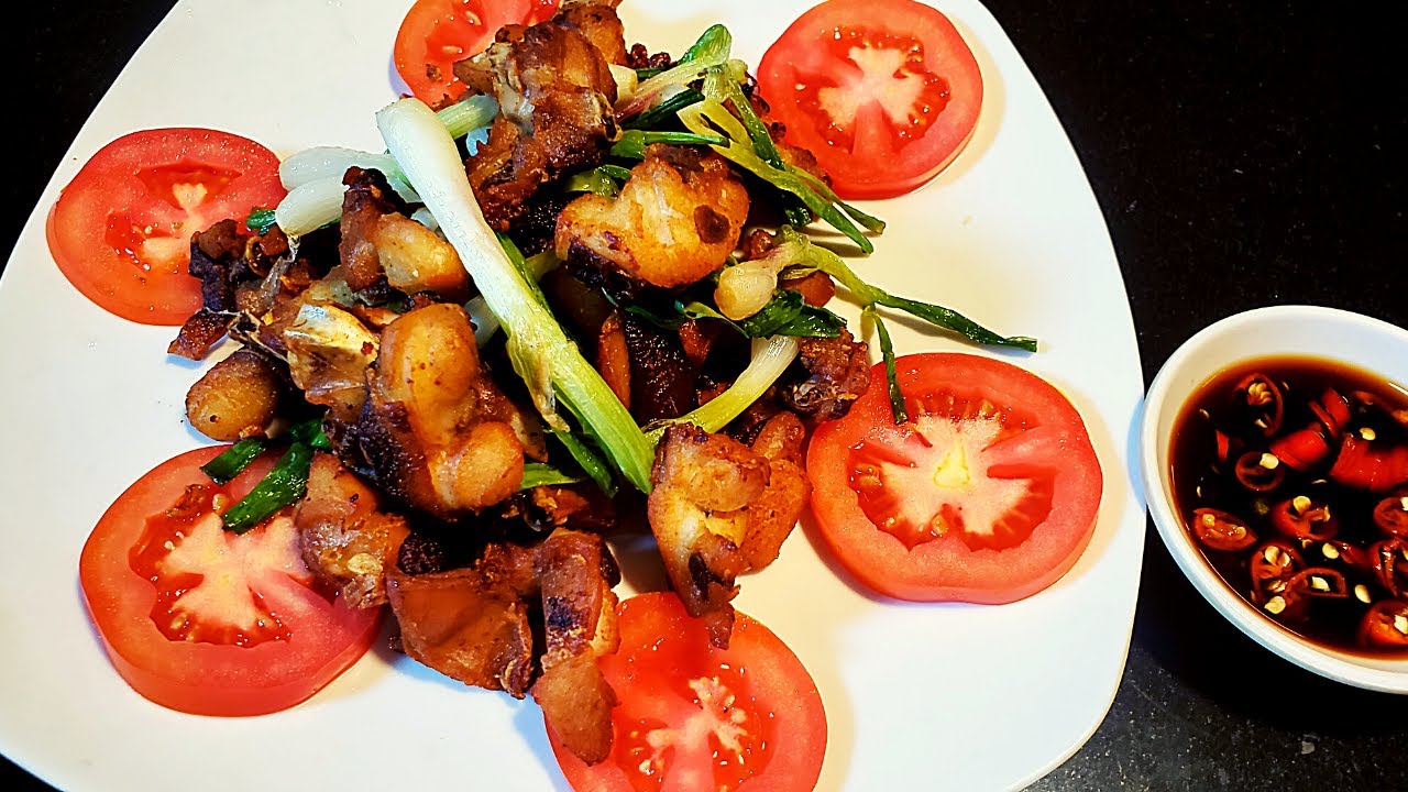 Thỏ kho nước mắm ngon đậm đà chuẩn vị tại nhà 9 Món thỏ kho nước mắm đậm đà chuẩn vị Việt Nam trong nồi kho truyền thống