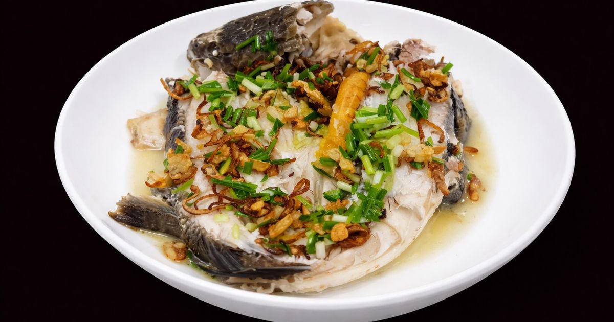 Cá lóc hấp nước mắm: cách làm chuẩn ngon tại nhà 9 Cá lóc hấp nước mắm miền Tây đậm đà với nước mắm tỏi ớt