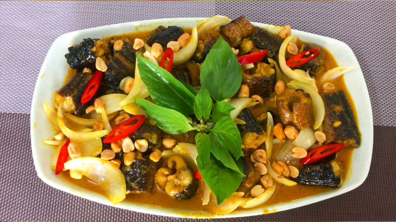 Lươn xào lăn nước mắm ngon chuẩn vị tại nhà 10 Nguyên liệu lươn xào lăn nước mắm gồm sả tỏi nghệ và lươn đồng tươi
