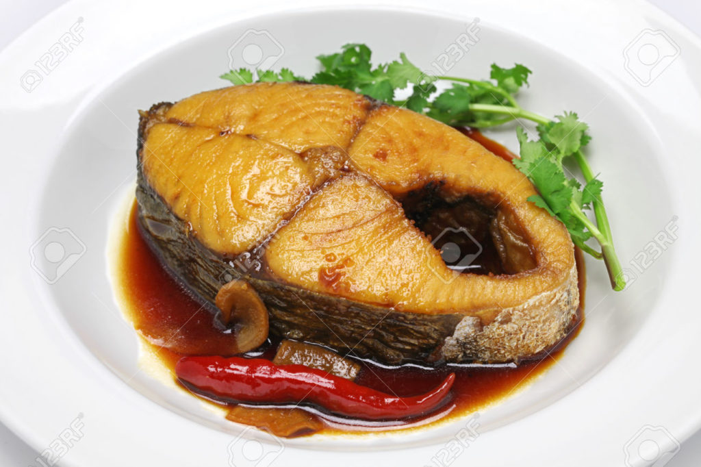 Cá kho nước mắm chuẩn vị đậm đà như mẹ nấu 12 Mẹo khử mùi tanh cá trước khi kho nước mắm truyền thống