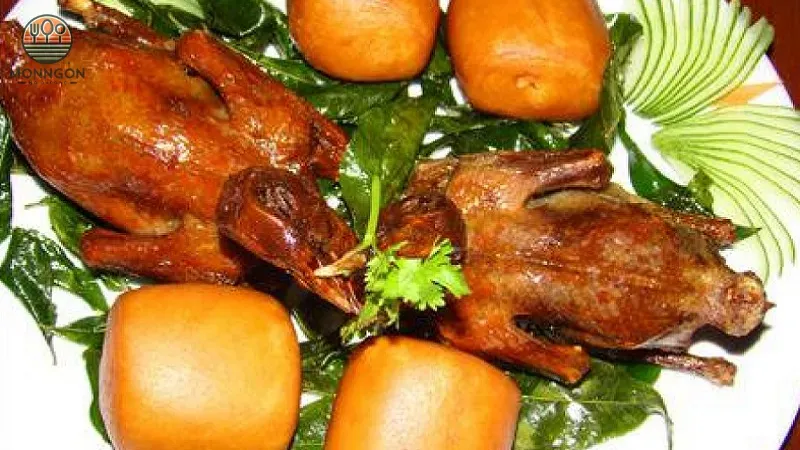 Chim bồ câu nướng nước mắm ngon chuẩn vị nhà hàng 17 Nước mắm tỏi ớt sánh đặc dùng để ướp chim bồ câu nướng
