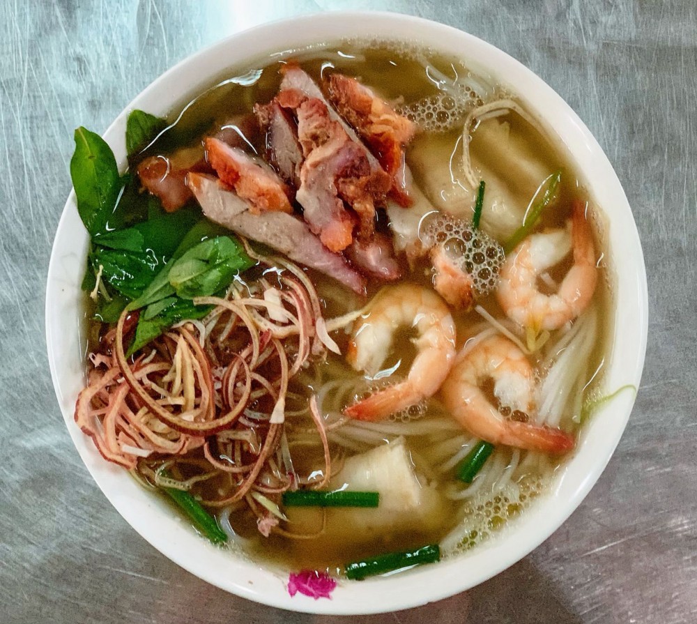 Bún nước lèo nước mắm: cách nấu chuẩn vị miền Tây dễ làm tại nhà 9 Bún nước lèo Sóc Trăng đặc sản miền Tây với nước dùng đậm đà và rau sống