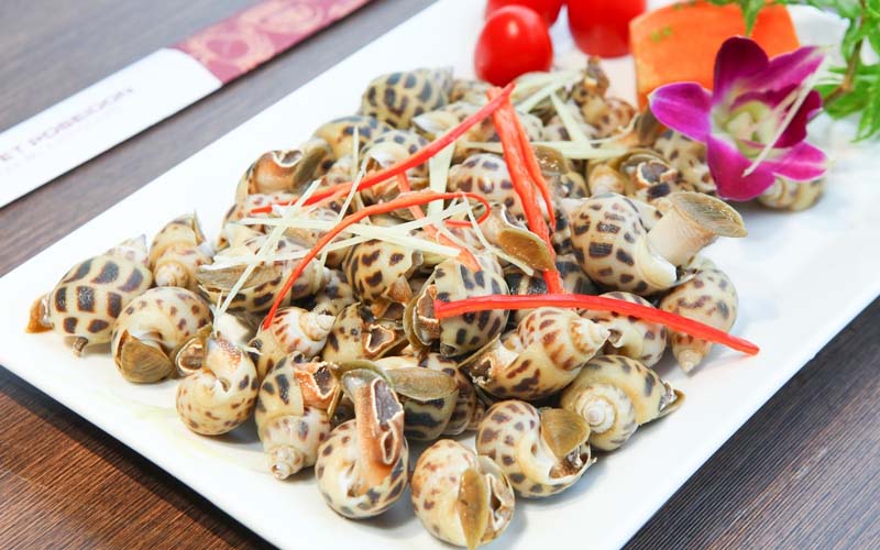 Ốc Hương Hấp Nước Mắm Ngon Chuẩn Nhà Hàng, Không Bị Teo 8 Nguyên liệu chuẩn bị để làm món ốc hương hấp nước mắm tại nhà