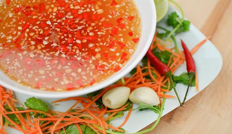 Nước mắm bánh xèo ngon chuẩn vị: công thức chuẩn nhất 8 Công thức nước mắm chua ngọt ăn bánh xèo miền Tây chuẩn nhà hàng