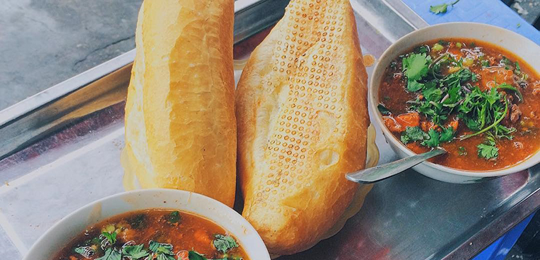 Bánh mì chấm nước mắm: cách làm chuẩn ngon tại nhà 11 Cách pha nước mắm chấm bánh mì tỏi ớt chua ngọt chuẩn vị Việt Nam