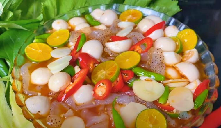 Gỏi sứa nước mắm: công thức giòn ngon chuẩn nhà hàng 12 Quy trình sơ chế sứa biển đúng cách để làm gỏi sứa nước mắm an toàn