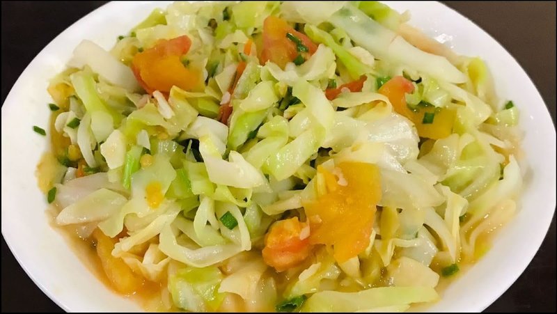 Bắp cải xào nước mắm ngon chuẩn vị cơm nhà Việt 9 Nguyên liệu và món bắp cải xào nước mắm thơm ngon chuẩn vị gia đình Việt