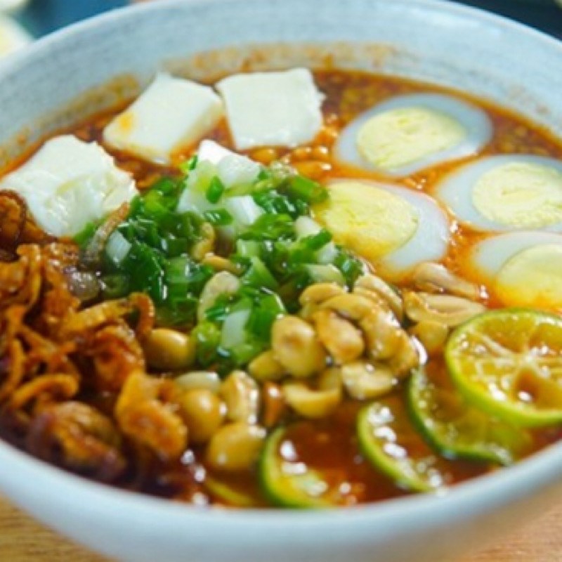 Bánh tráng trộn nước mắm ngon chuẩn vị tại nhà cực dễ 8 Bánh tráng trộn nước mắm thành phẩm với xoài xanh và bò khô hấp dẫn