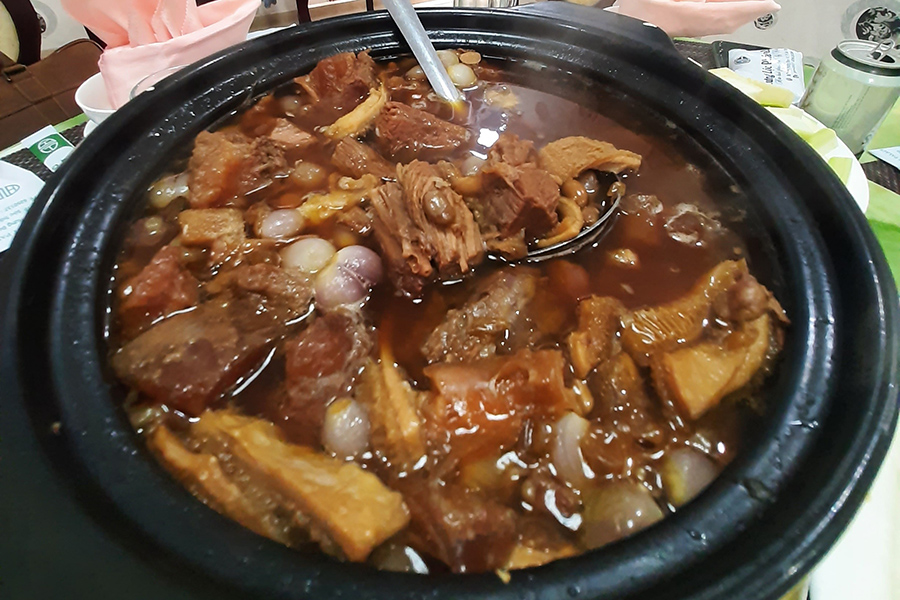 Thịt trâu kho nước mắm mềm ngon đậm vị: Bí quyết chuẩn tại nhà 16 Biến tấu món thịt trâu kho với các loại gia vị truyền thống Việt Nam